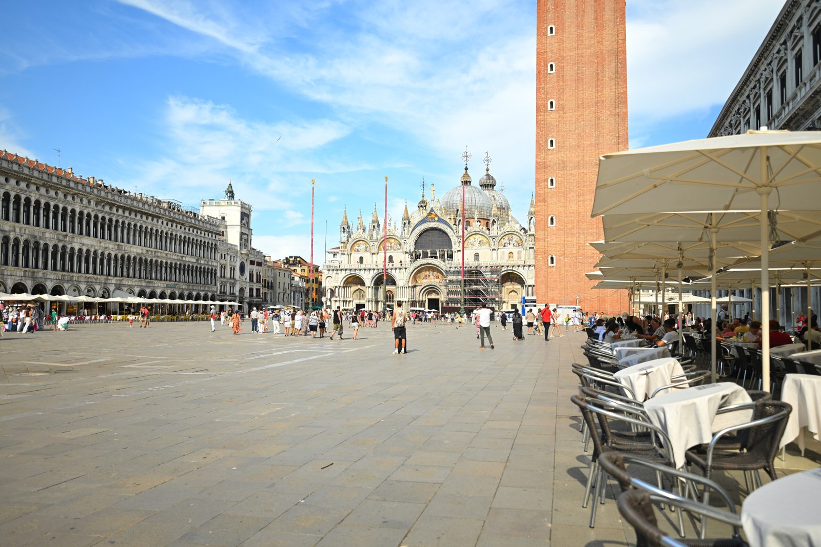 Photoshoot in St Mark Square Venice - Pennisi Photoartist